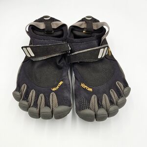 Vibram FiveFingers Minimalist Shoes – Men’s (EU 44)